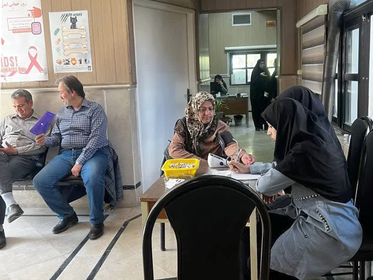 اجرای طرح پویش ملی غربالگری دیابت و فشار خون در دانشگاه فردوسی مشهد