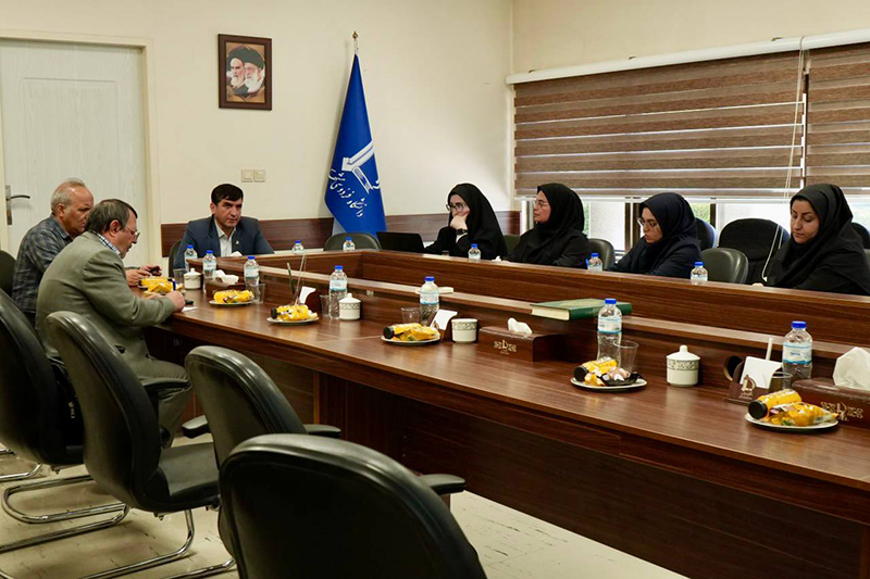 نشست معاون فرهنگی اجتماعی و دانشجویی دانشگاه با کارشناسان روابط عمومی حوزه معاونت فاد