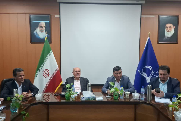 نشست معاون فرهنگی اجتماعی دانشجویی دانشگاه فردوسی مشهد با رئیس سازمان امور دانشجویان 